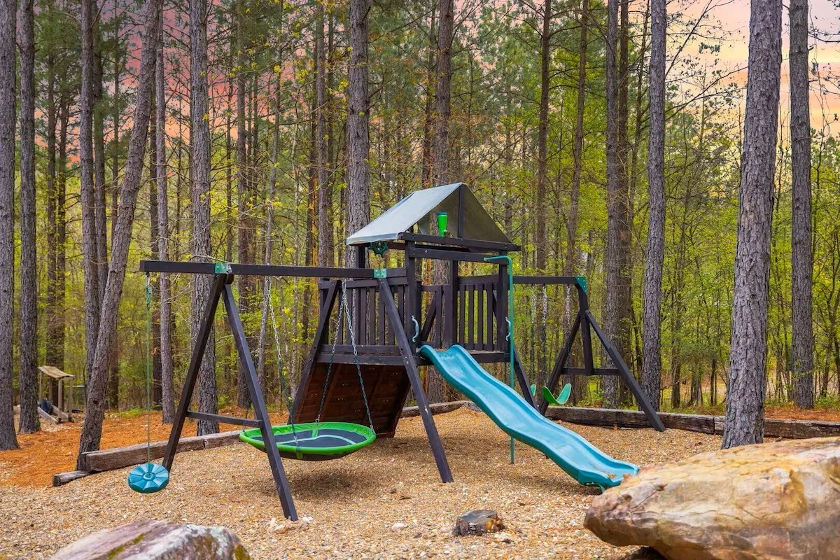 Crescent Pines Hollow