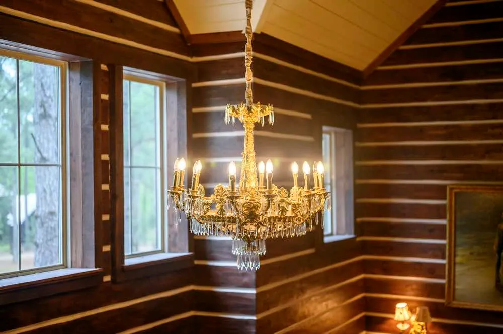 Kings Crossing Manor
