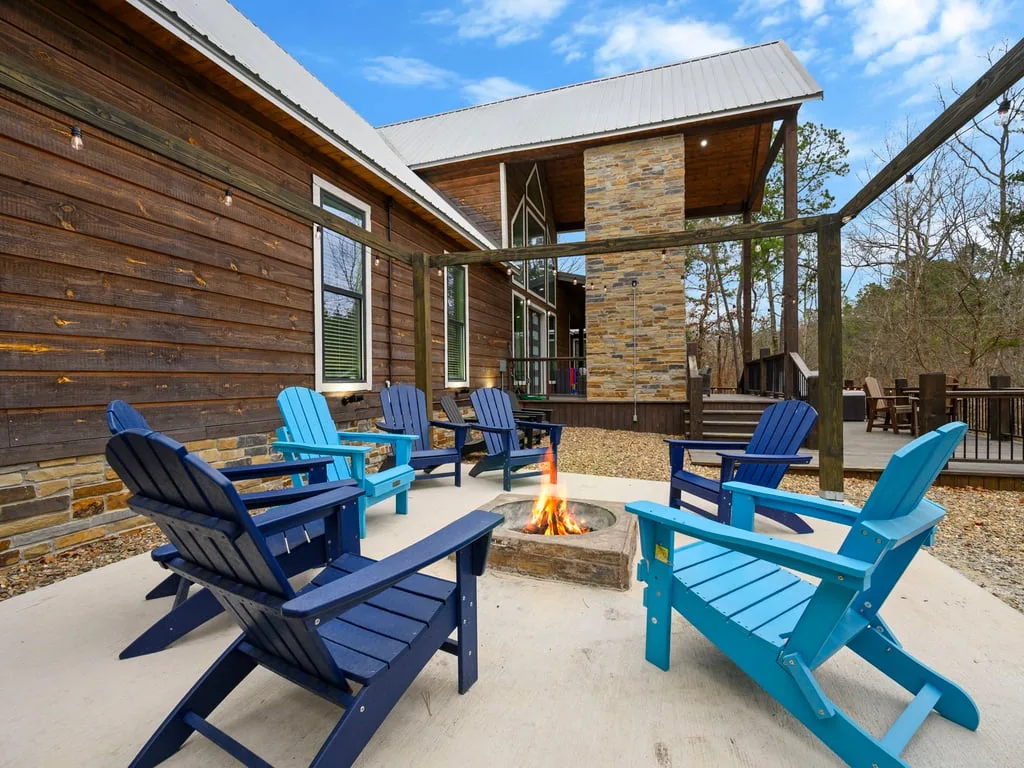 Hideaway on the Creek