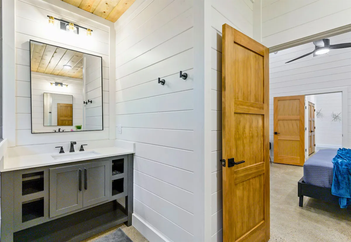 Poolside Paradise