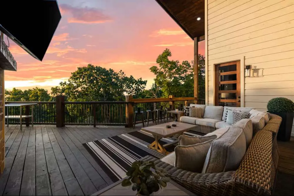 Bella Vista