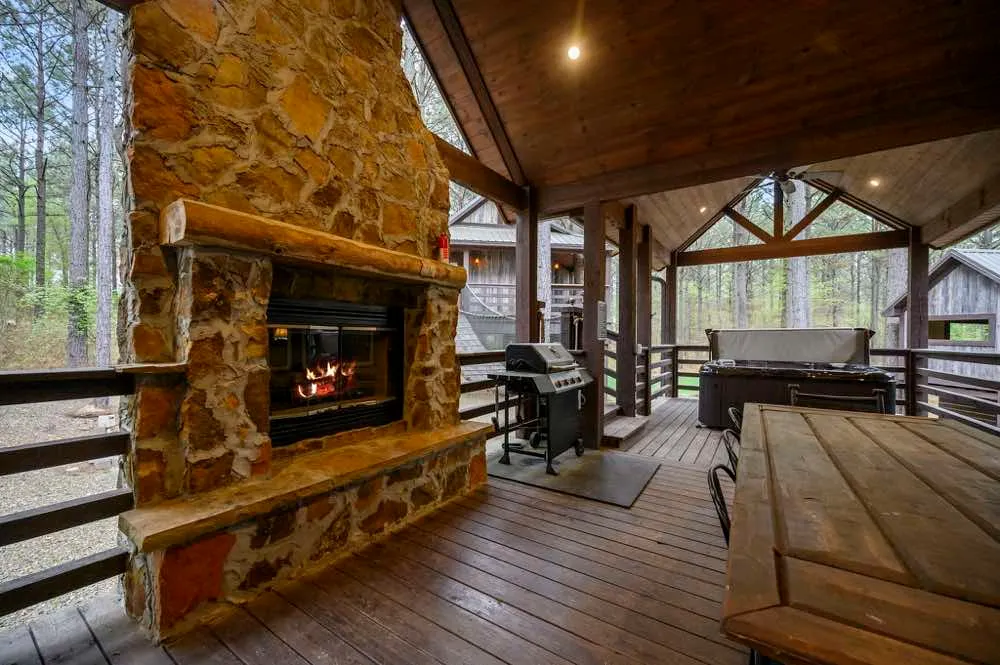 Kings Crossing Manor