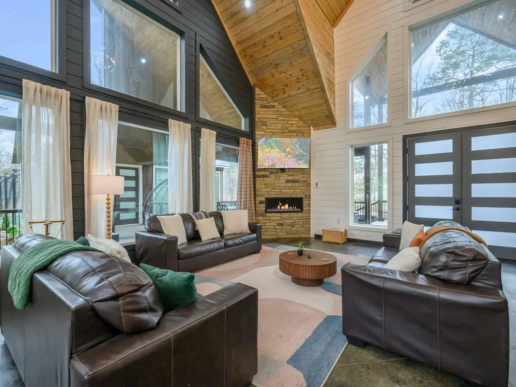 Hideaway on the Creek