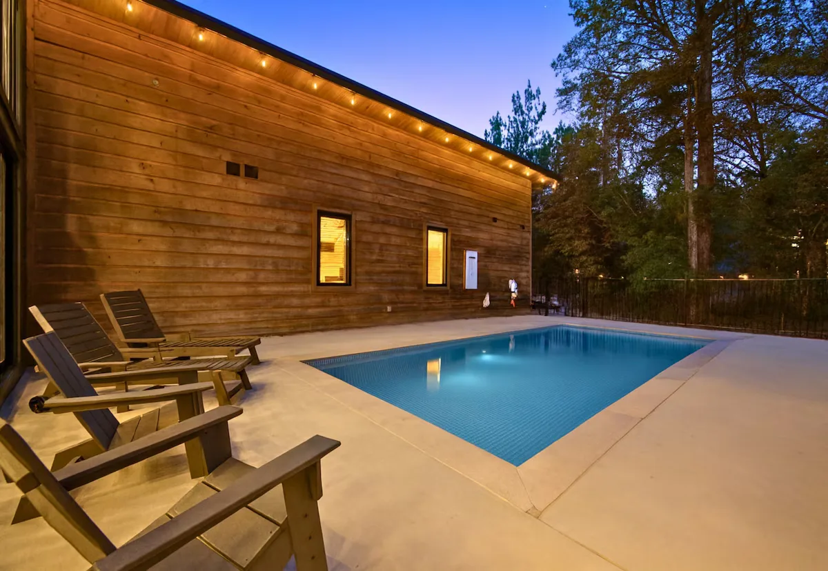 Poolside Paradise
