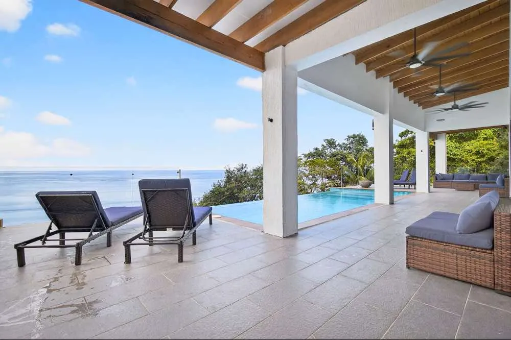 Bella Vista