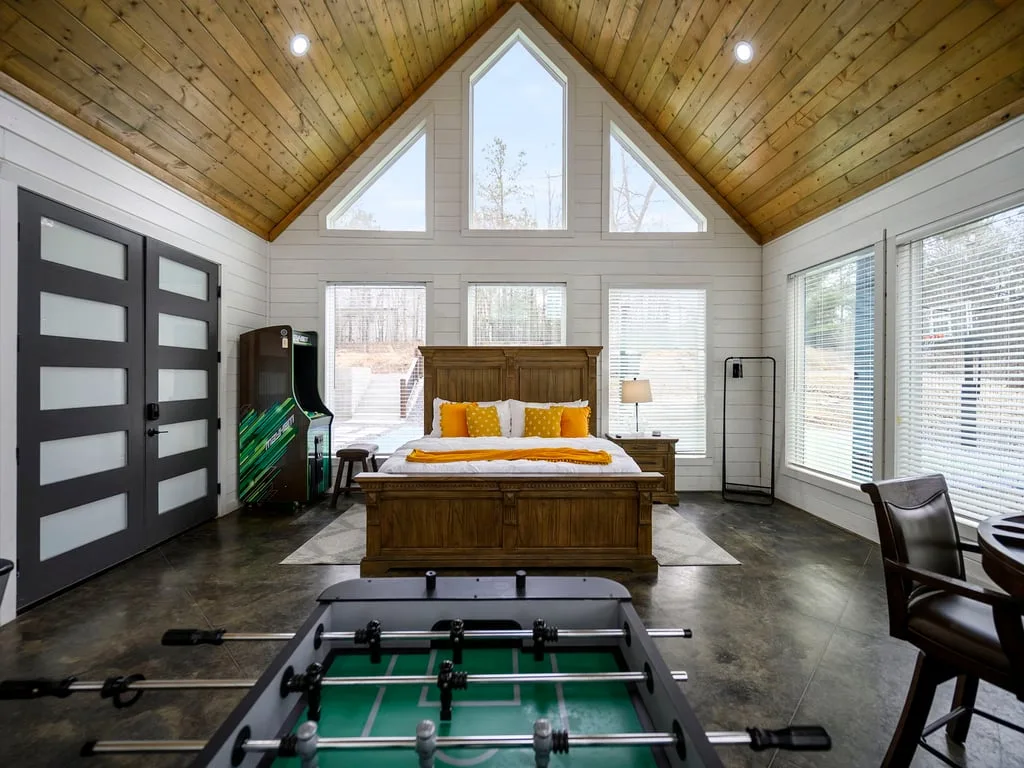 Hideaway on the Creek
