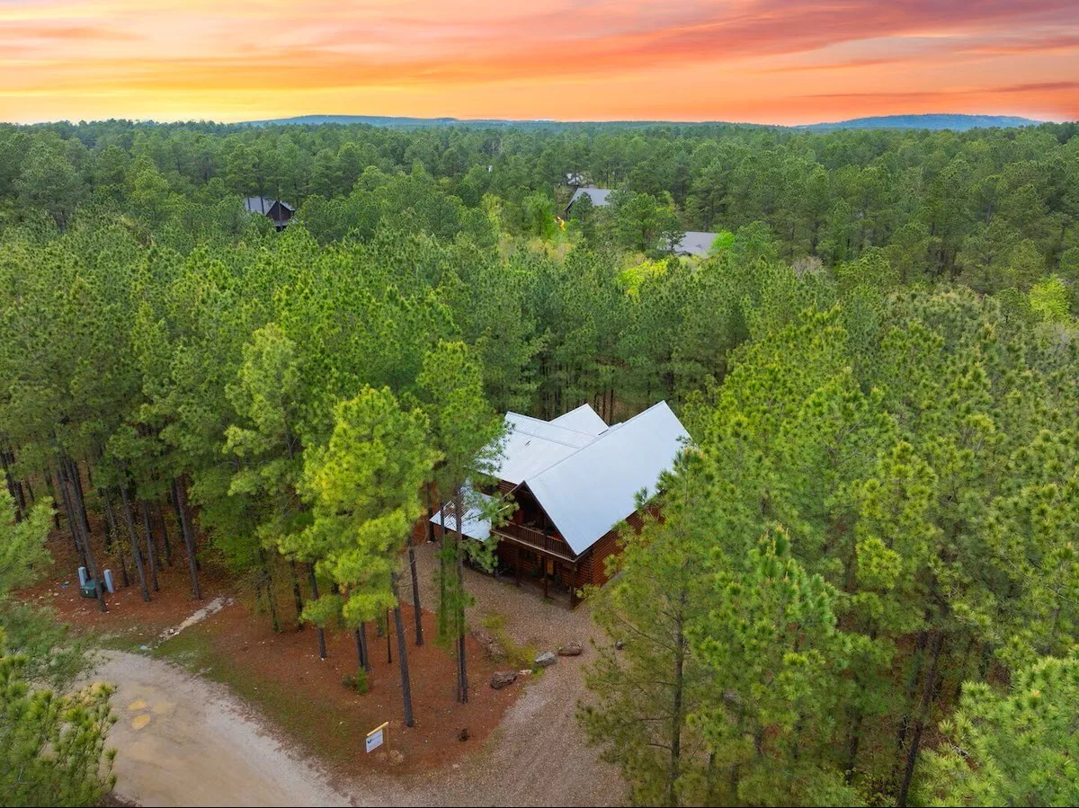 Crescent Pines Hollow